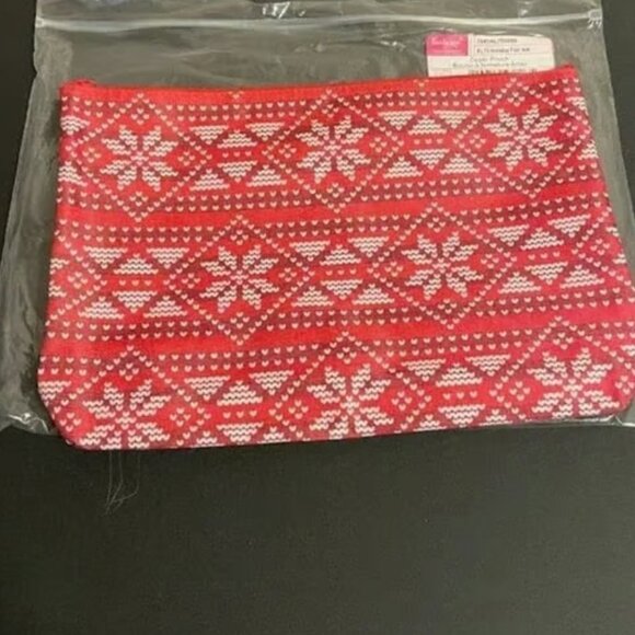 Thirty-One Zipper Pouch - Holiday Fair Isle - Picture 2 of 3